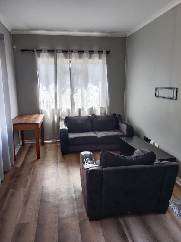 To Let 2 Bedroom Property for Rent in Grahamstown Eastern Cape